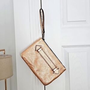 NWOT Aimee Kestenberg Genuine Leather Wristlet Bag Rose Gold